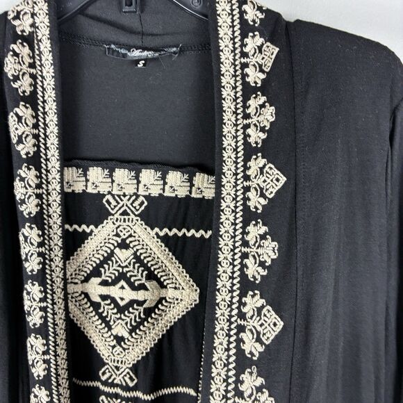 Andree By Unit Embroidered Kimono Cardigan Top Sz S Black Open Front Boho Artsy - Picture 2 of 8